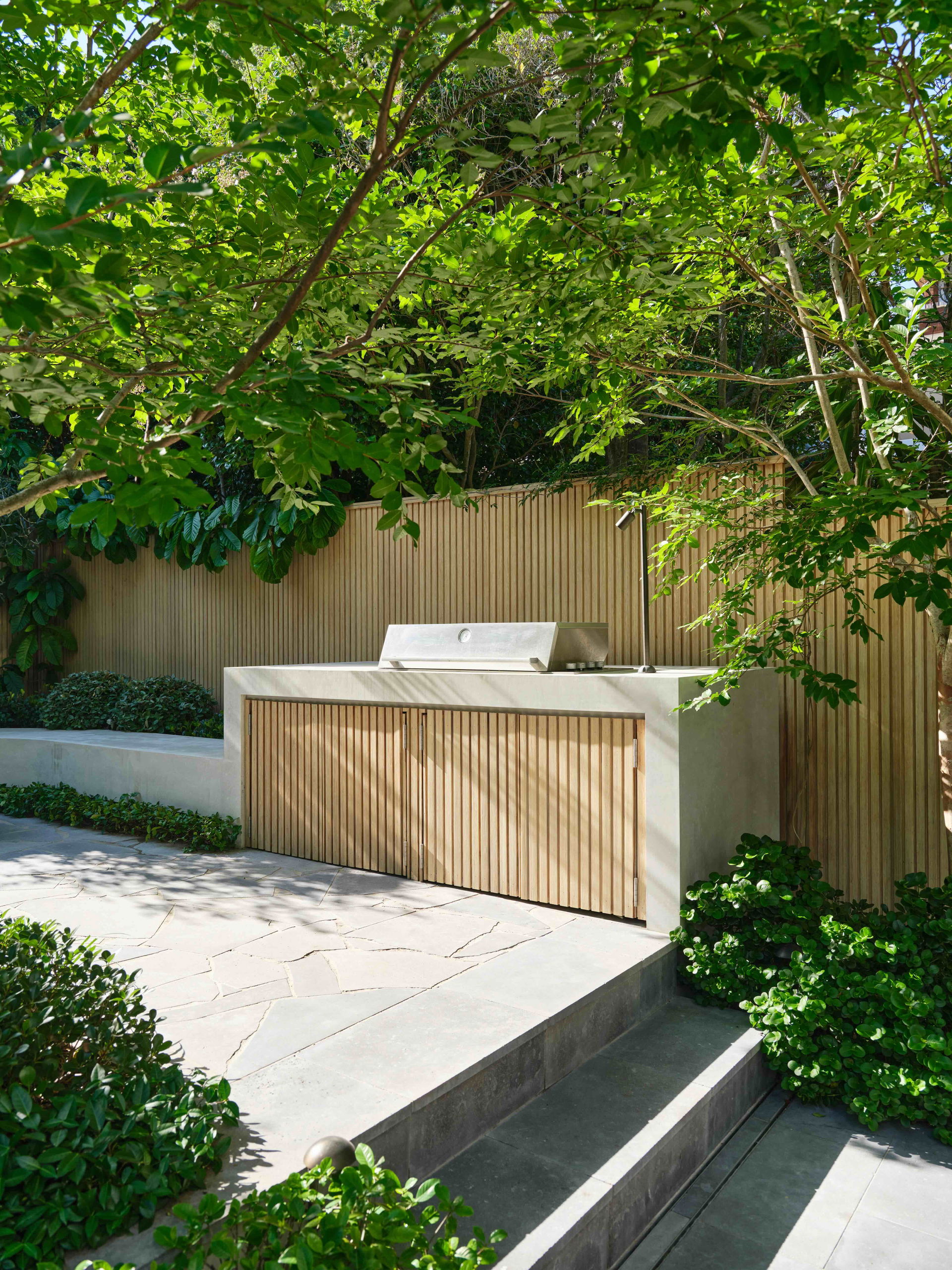 Pepo Botanic Design BBQ Cabinet