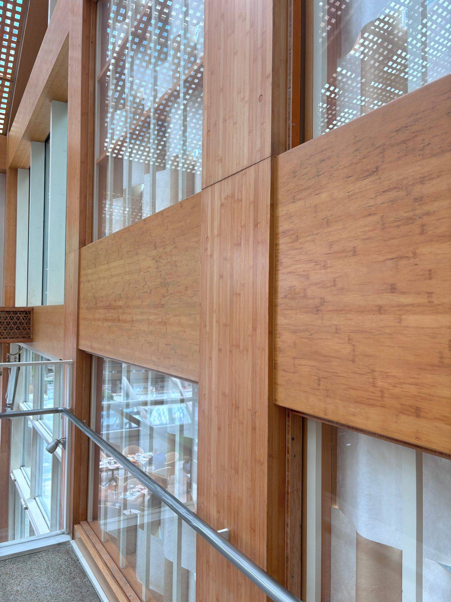 Calypso Restaurant & Lounge