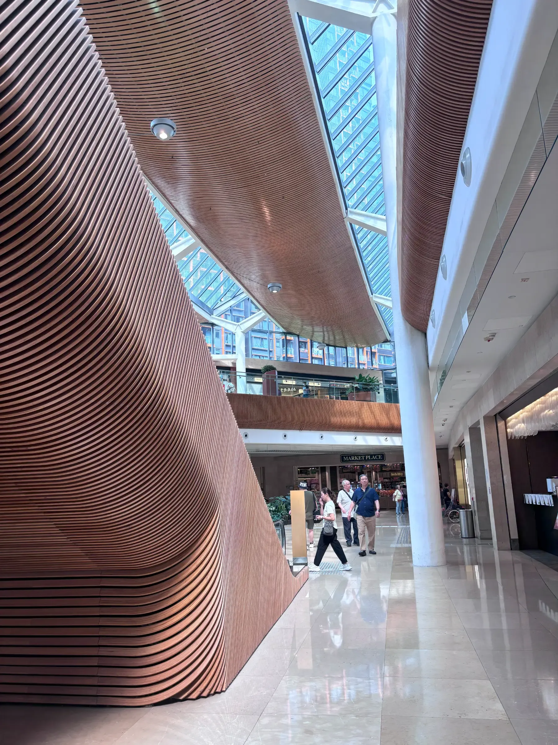 Double Cove Place Shopping Arcade