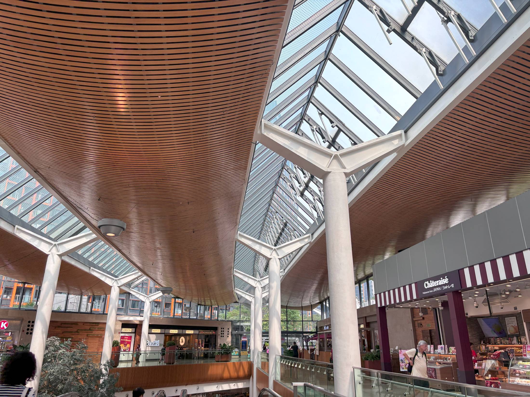 Double Cove Place Shopping Arcade