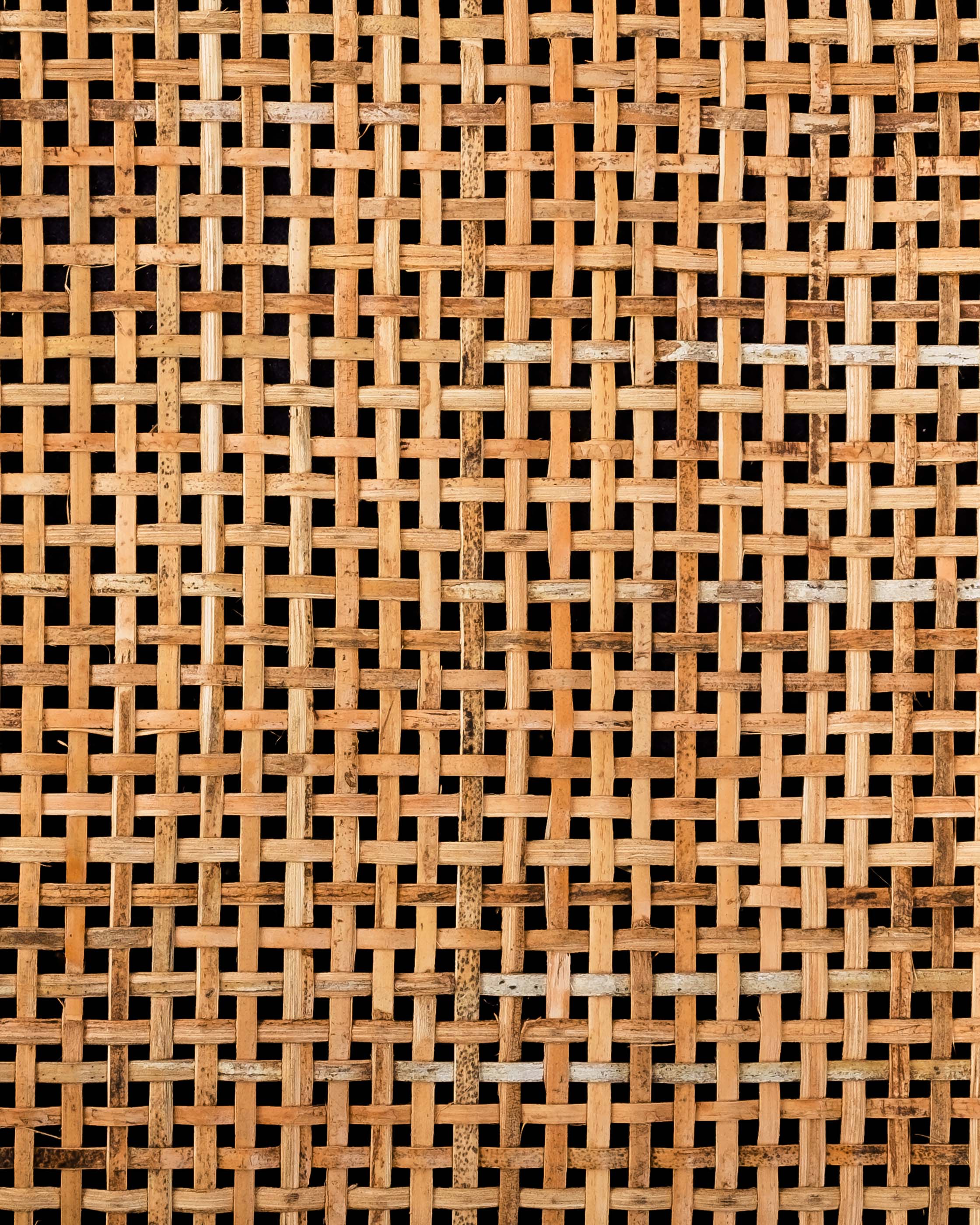 cw-161M-raw_sample-front